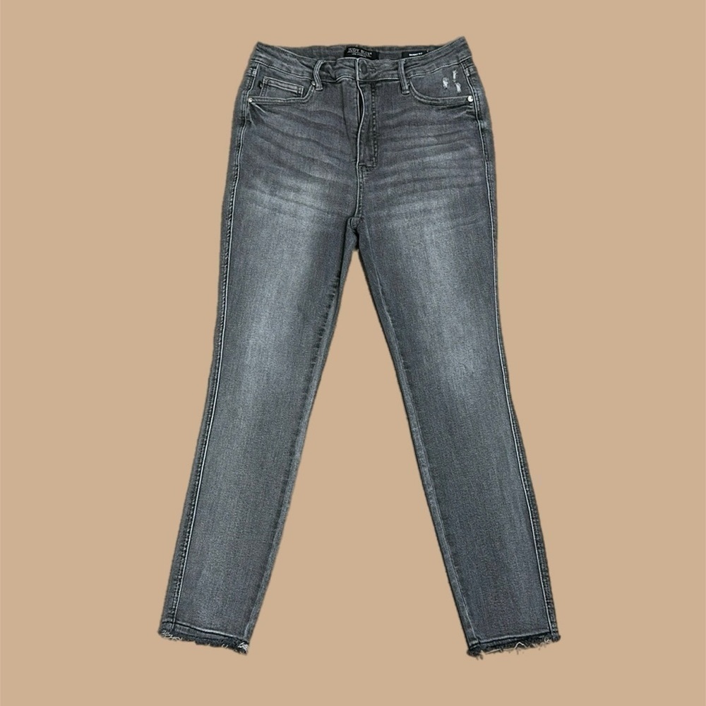 Judy Blue Women’s Skinny Fit High-Rise Jeans Raw Hem Grey Wash Sz 11/30